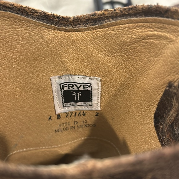 Frye distressed leather boots size 6 - Picture 4 of 6